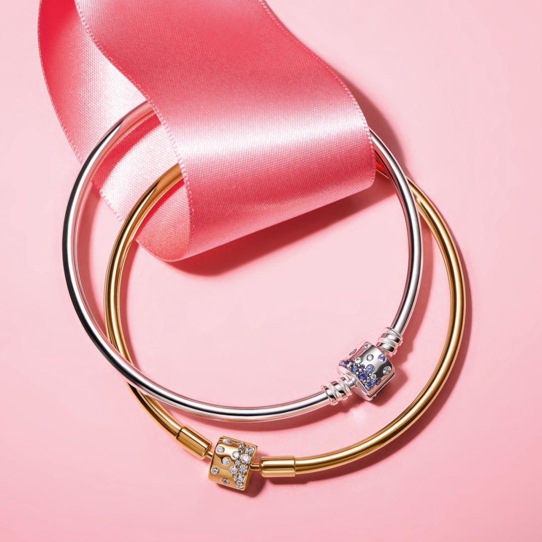 Pandora Campaign 197 Free bracelet with your purchase Our gift to you! EN Image Set 1 1080x1080